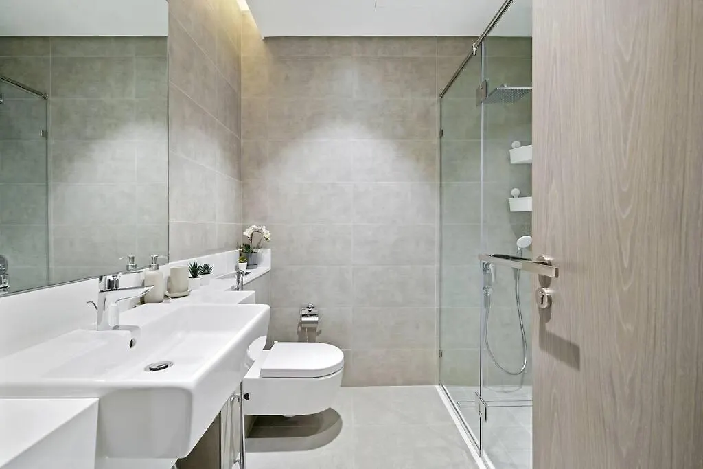 Dayf-Jfh Spacious Apartment 4 Pax With Magical Lagoon Views Dubai